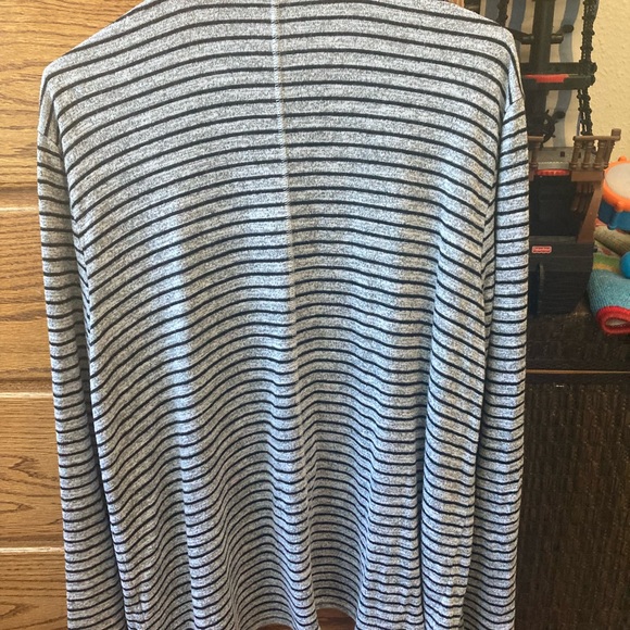 Chico’s Zenergy Comfy Open Cardigan - Picture 4 of 4